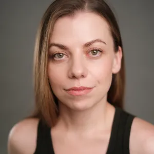 Iryna Bulatetska 