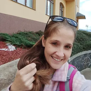 Simona