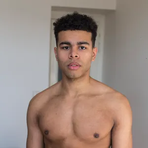 Desmond Akahomen