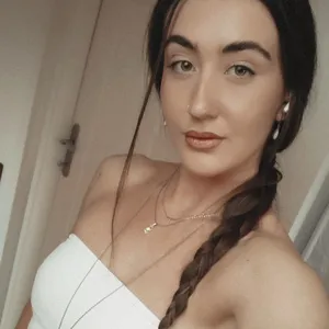 Adéla Bartošová