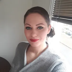 Veronika Bezzani 