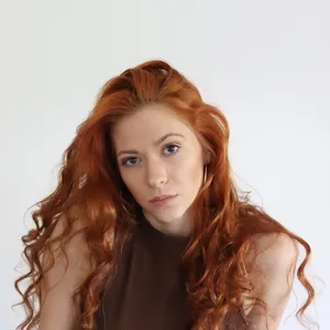 Adina Hýnová