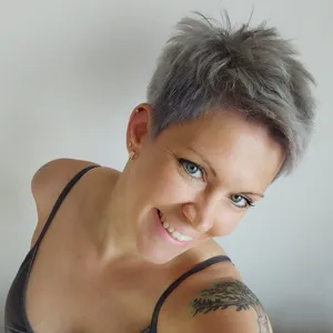 Marta Hodikova 