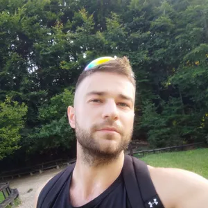 Roman Pješčák