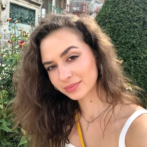 Linda Tomášová 