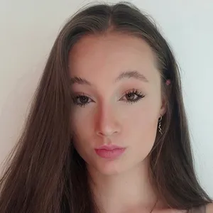 Sára Holubcová