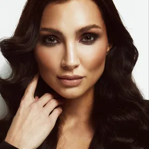 Karolína Surý