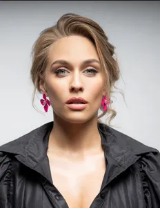 Sára Milfajtová