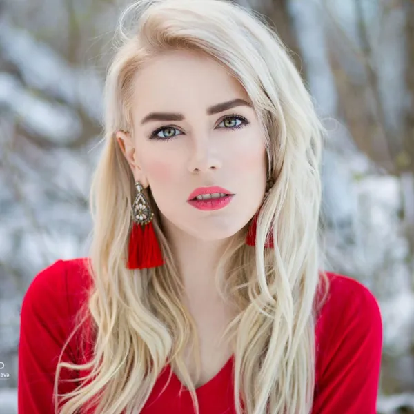 Helena Festinova 