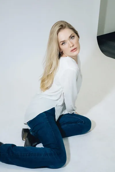 Helena Festinova 
