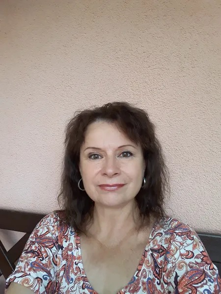 Helena Baxová