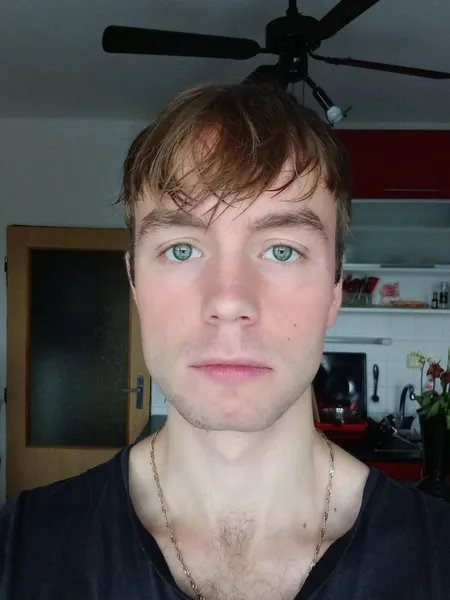 Simon Juhász