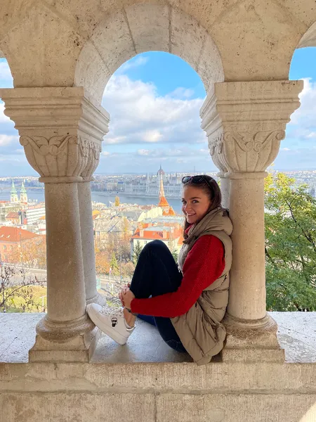 Sára Naivertová