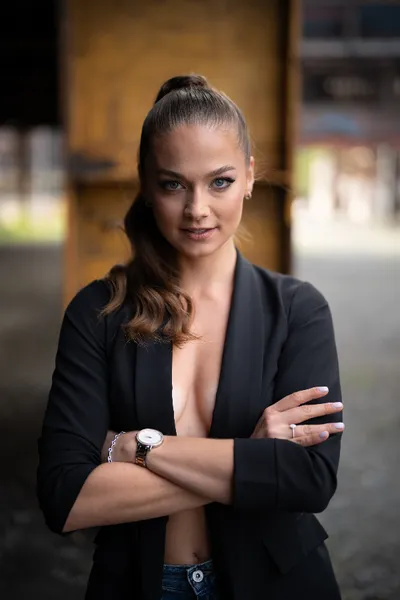 Sára Naivertová