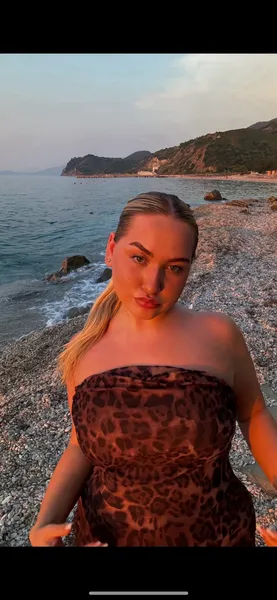 Nela Svojanovská