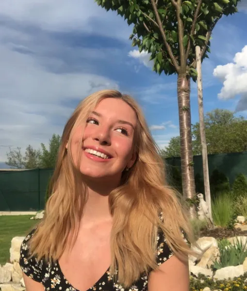 Nikol Langová