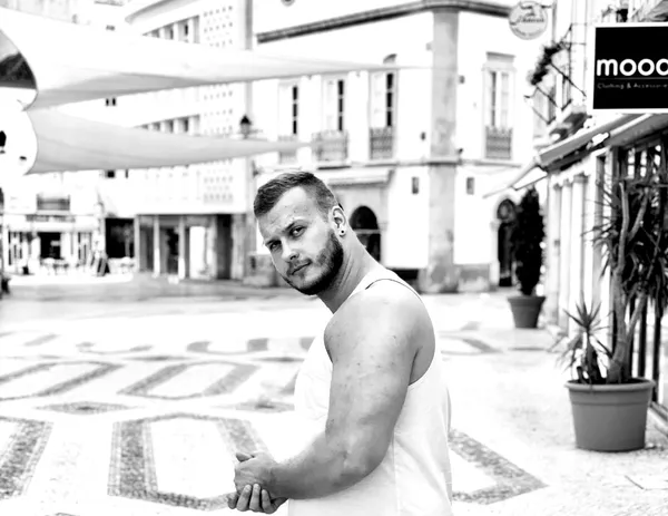 Dominik Holíček