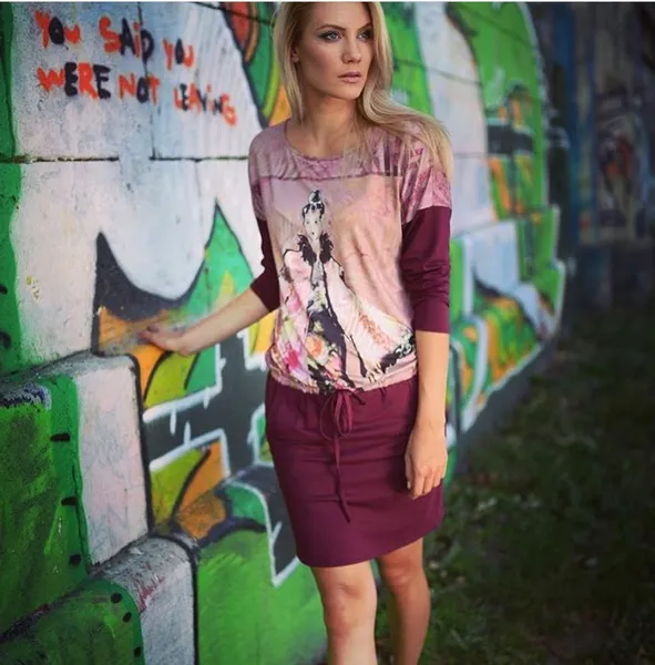 Saskie Slaninová 