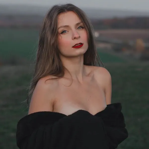 Simona Mikešová 
