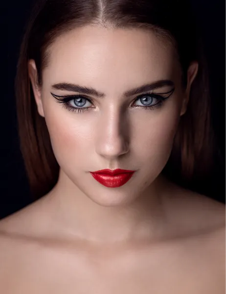 Dominika Rozmajzlová