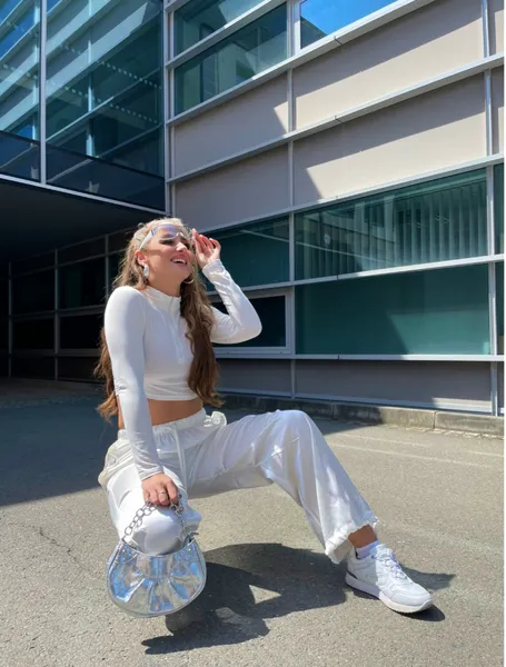 Noemi Dlouha