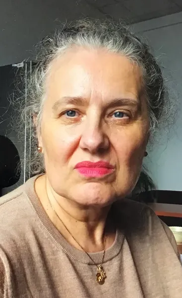 Dana Kolárová