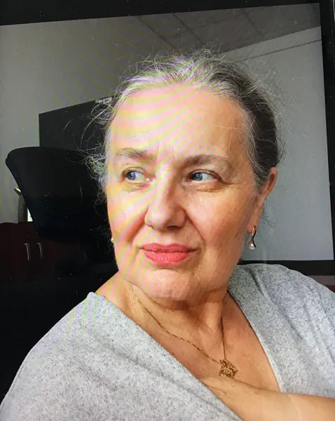 Dana Kolárová