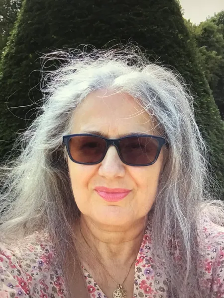 Dana Kolárová