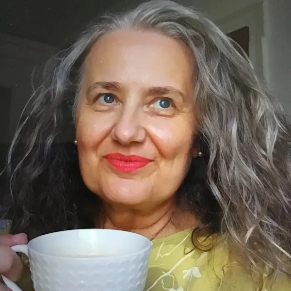 Dana Kolárová