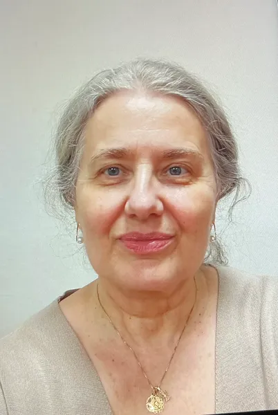 Dana Kolárová