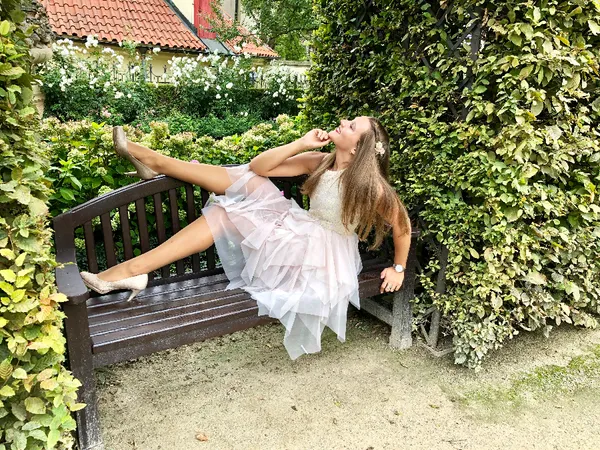 Tereza Zdobinská